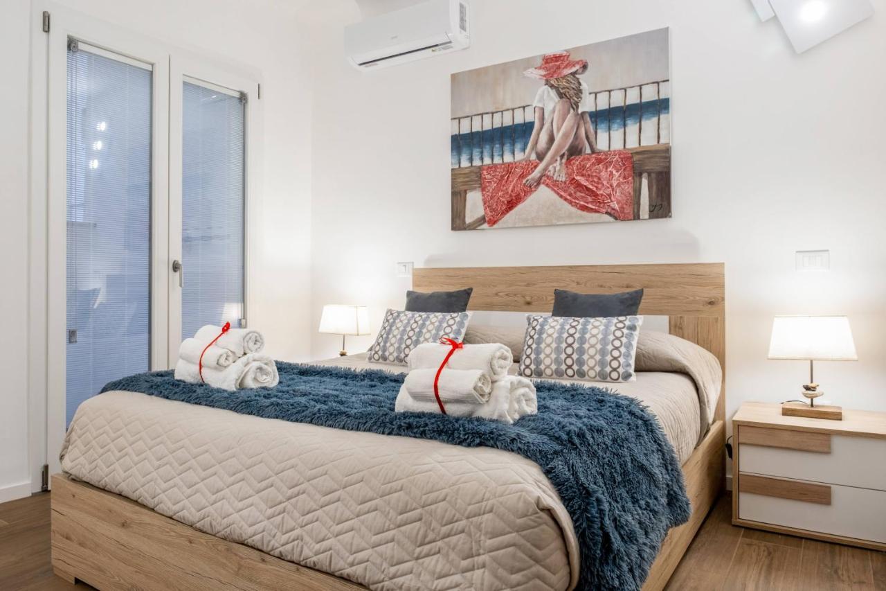 Donna Teresa Central & Cozy Apartment 타란토 외부 사진